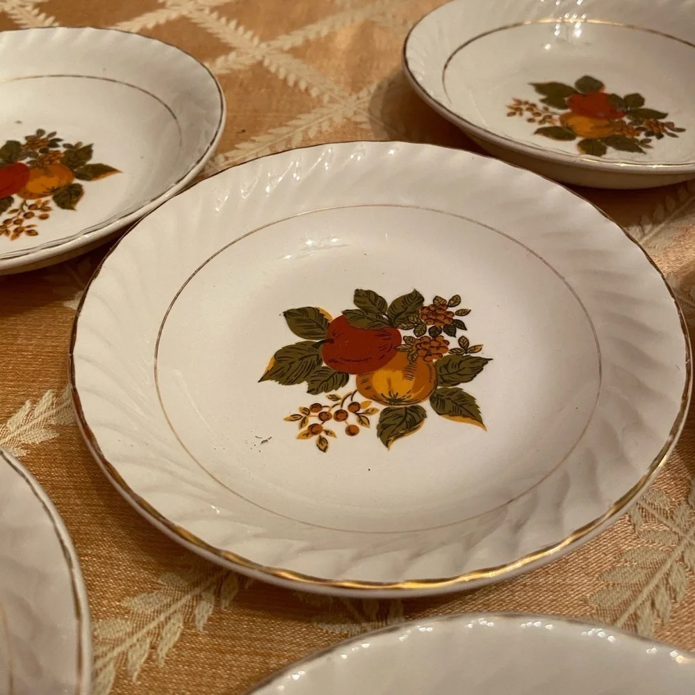 Wedgwood English Harvest Bowl set of 8